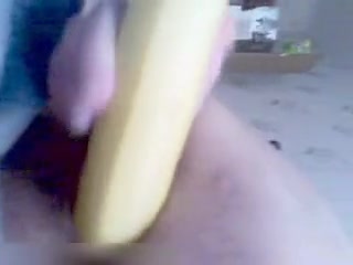 Rubbing my cunt with a sweet banana