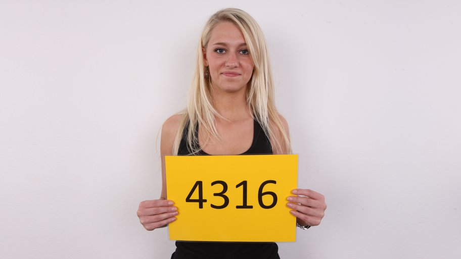 CZECH CASTING - 1St Porn Casting Excited Tereza (4316)