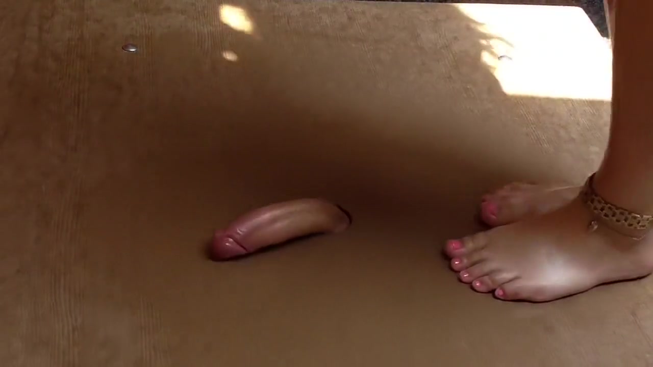Cock crush dancing with wonderful sexy feet and cumshot
