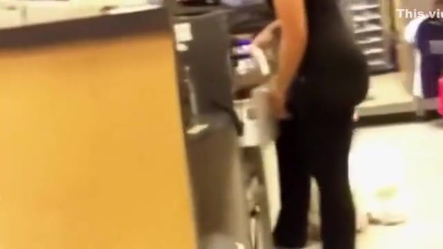 Blond Teen Showing Her Sweat Ass In Tight Black Leggings!