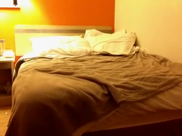 Hippie Girl Fucked In The Hotel