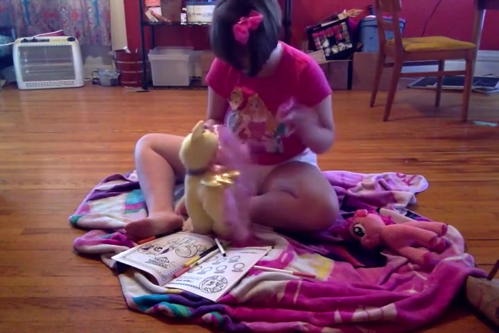 babygirl messing during playtime
