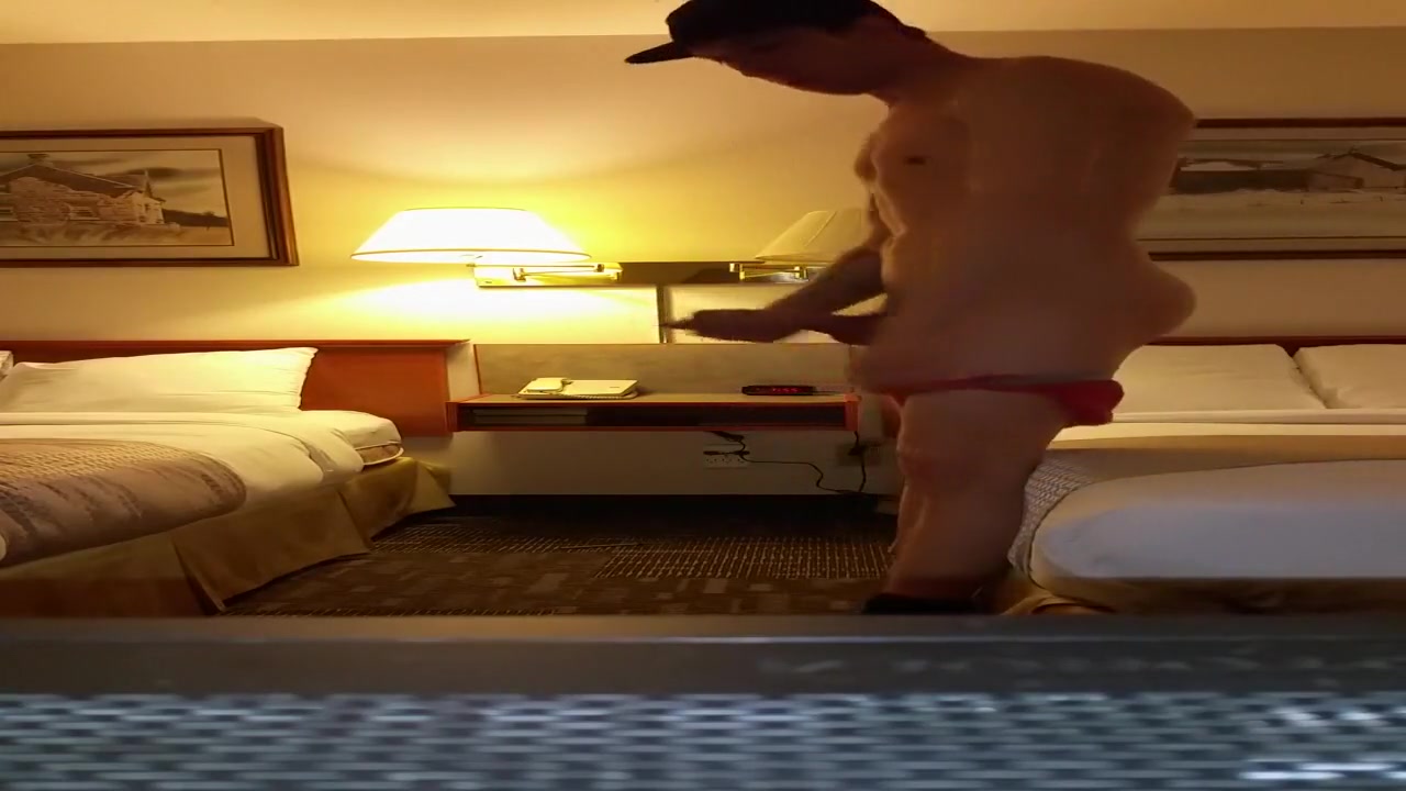 Married daddie shows huge cock in hotel while wife is away