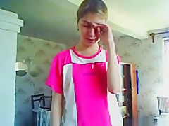 Russian girl gives her bf a blowjob and gets a facial