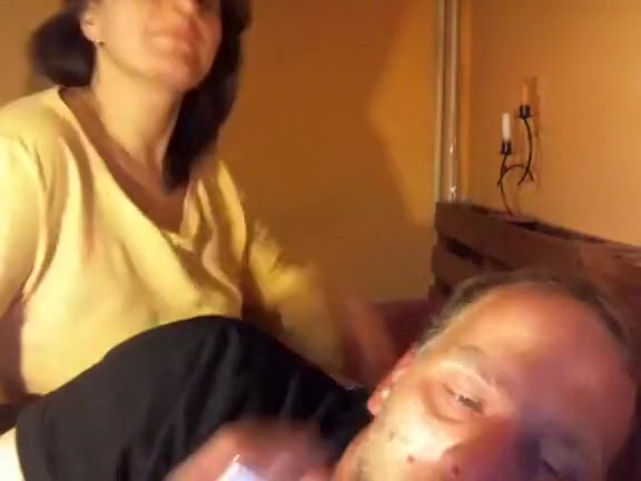 petraandmichael amateur record on 06/07/15 22:52 from Chaturbate